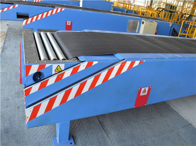 SD可伸缩皮带机产品